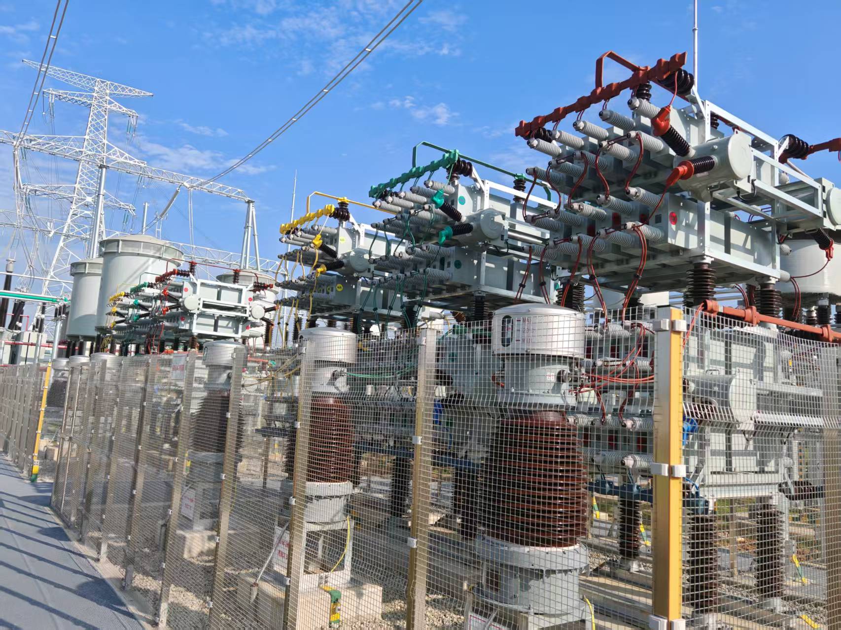 Mingjue Tech's Quadruped Robot Successfully Completes High-Temperature Inspection Trial at Chengdu 500KV Substation